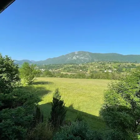Apartament Au Pied Du Vercors *