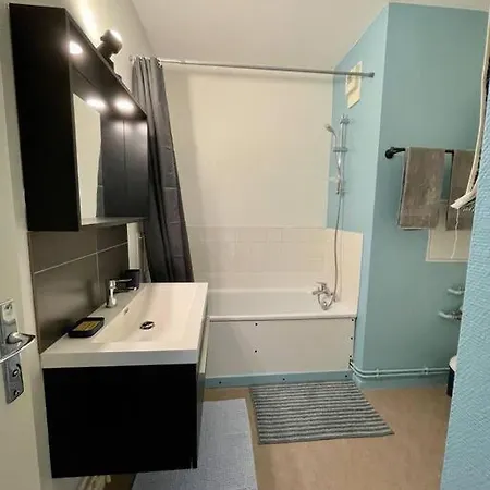 Au Pied Du Vercors Apartament *